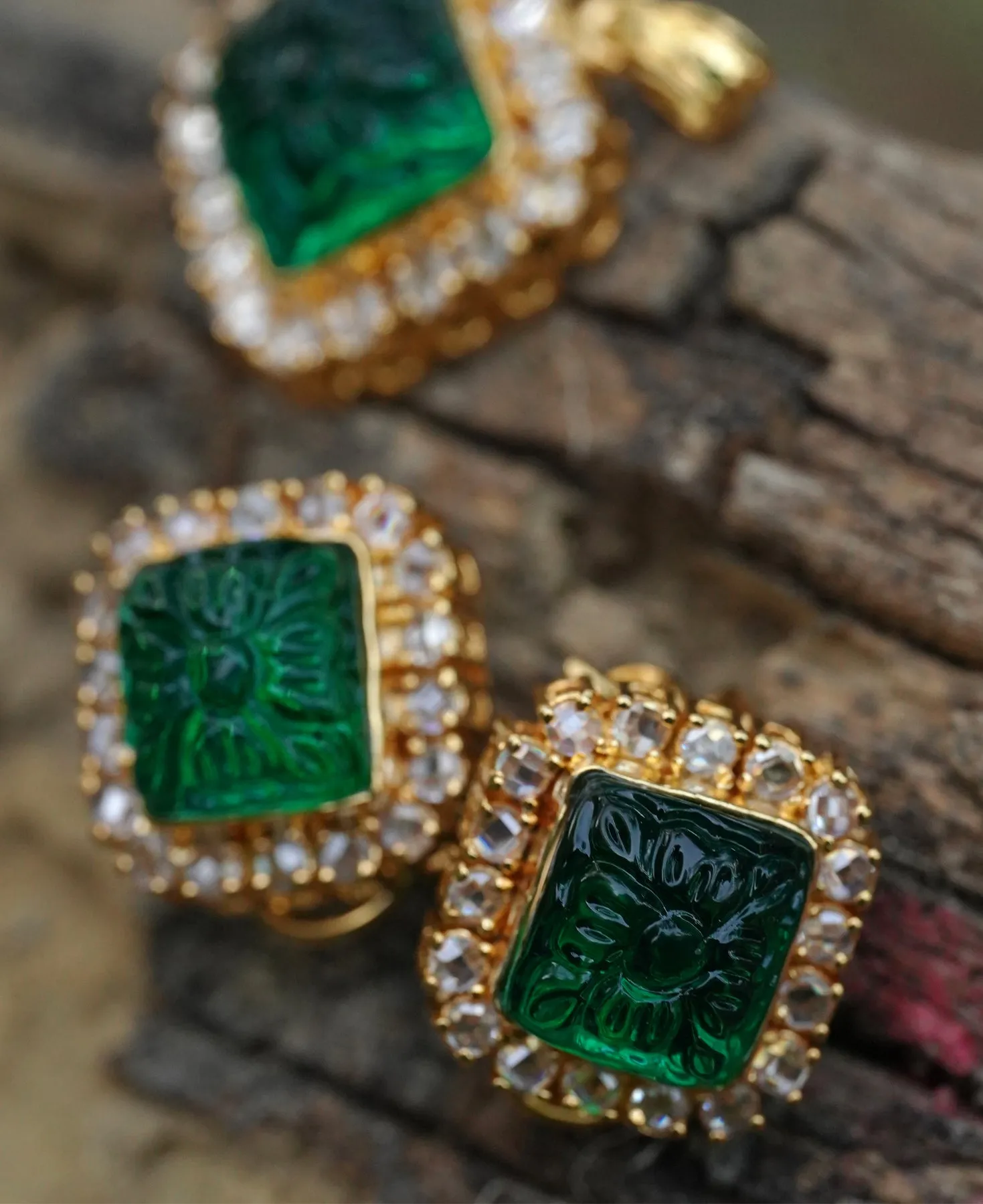 Carved Princess Emerald PS