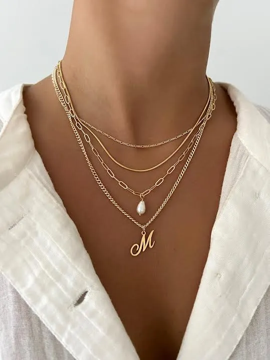 DIANA ON LINK NECKLACE