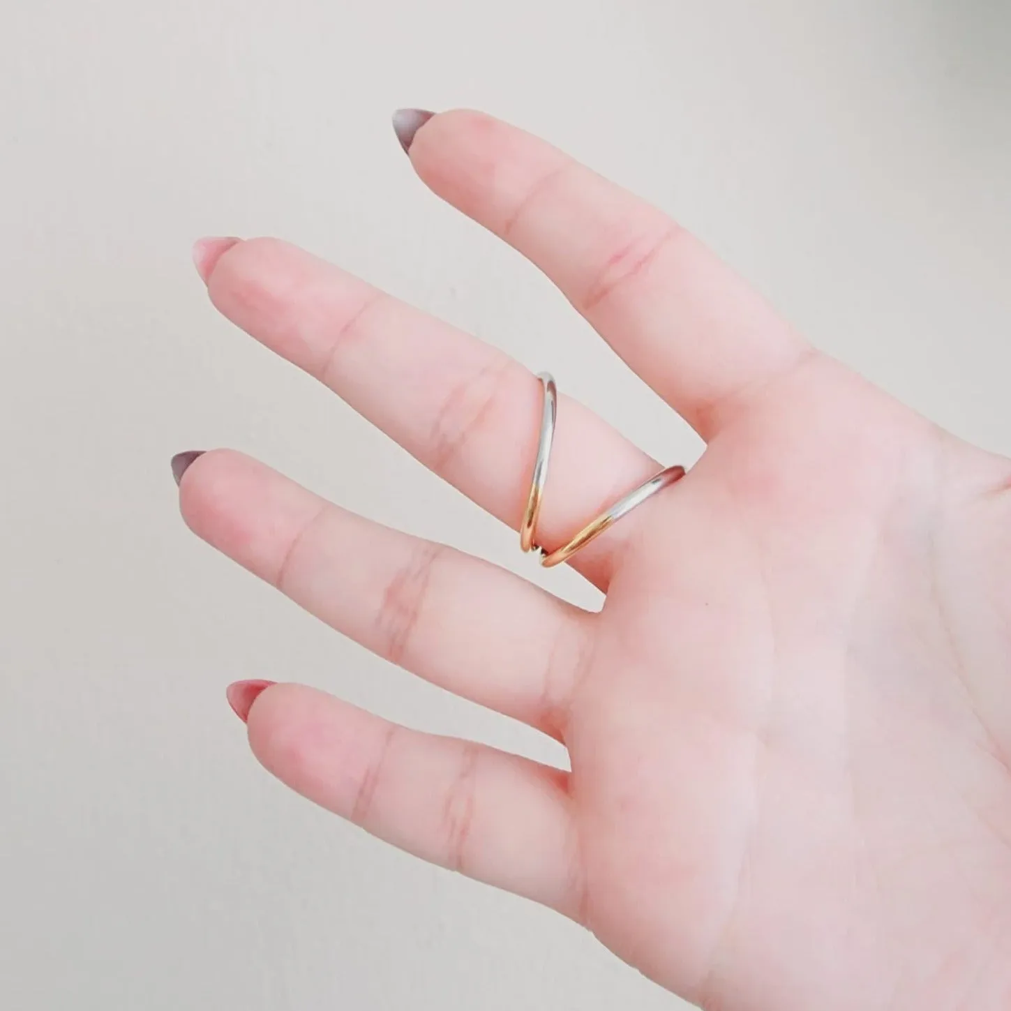 Dottie Spiral Double Tone Ring