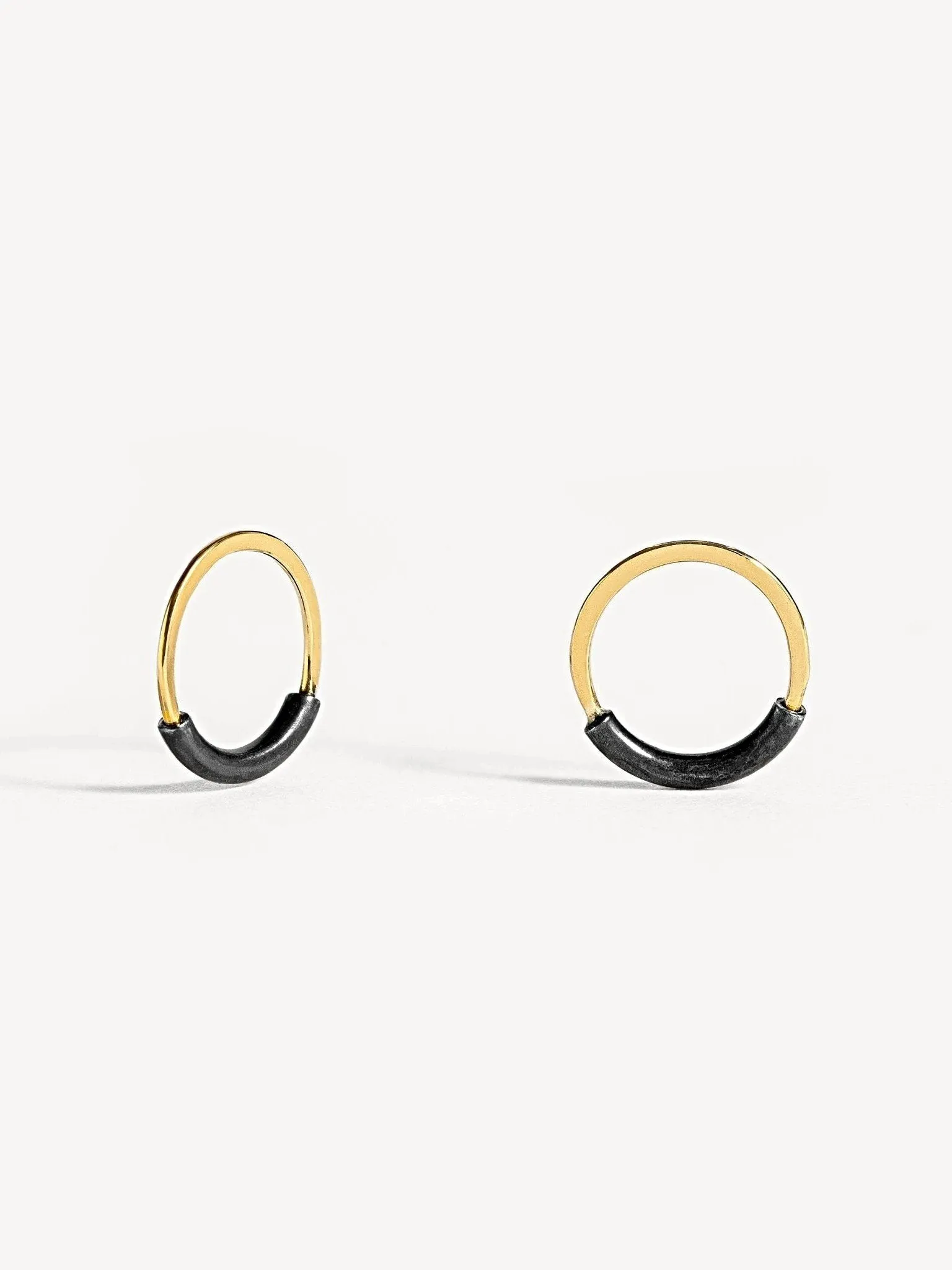 Gale Small Hoop Earrings