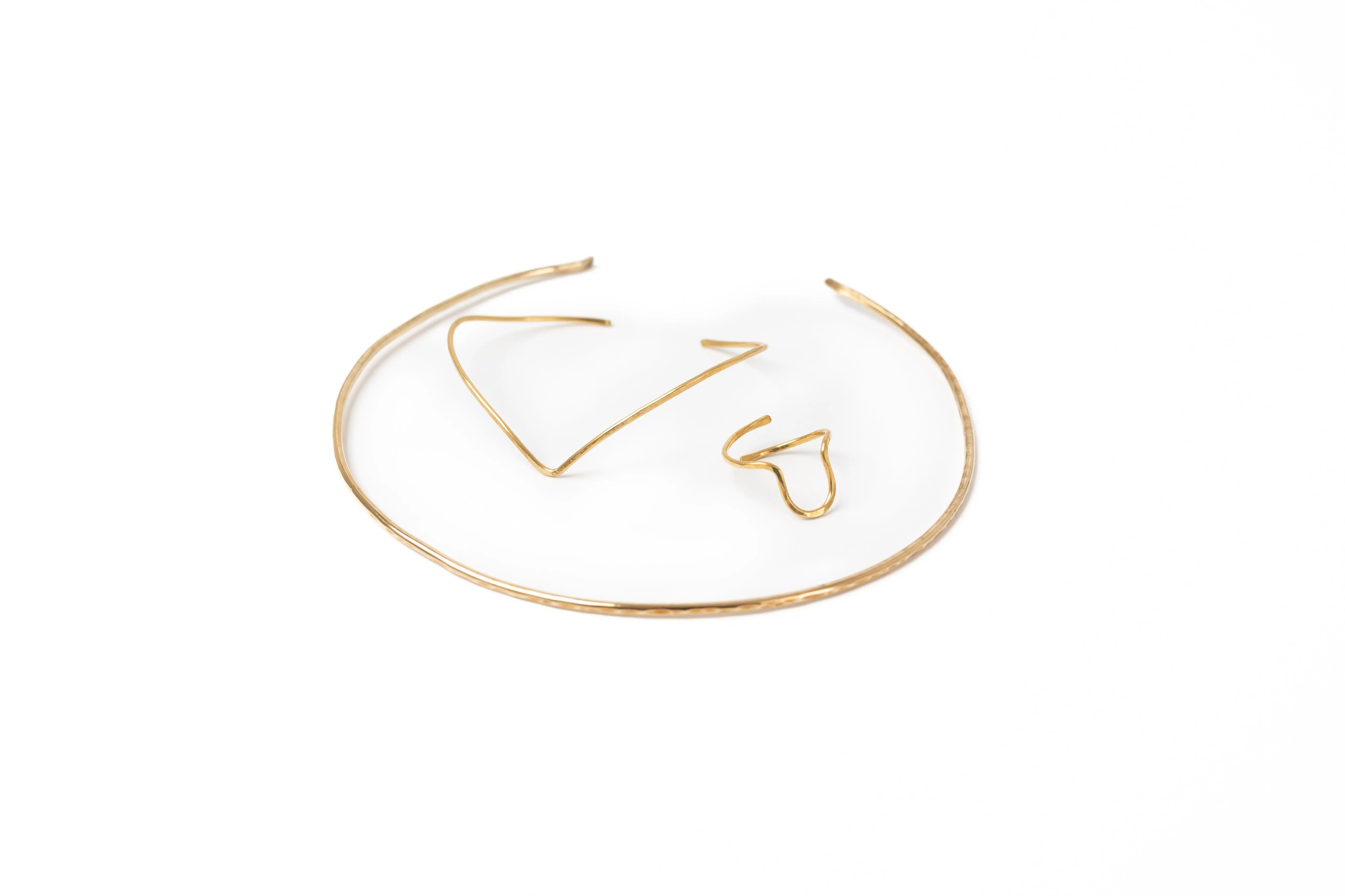 Lara Hammered Ring in Brass