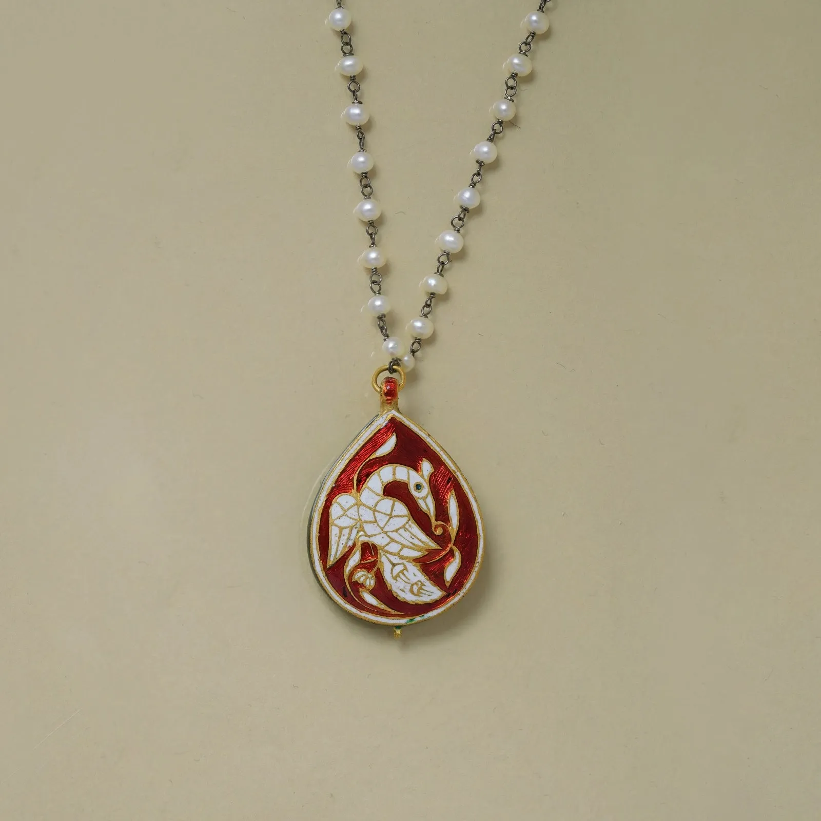 Raag Pendant Necklace