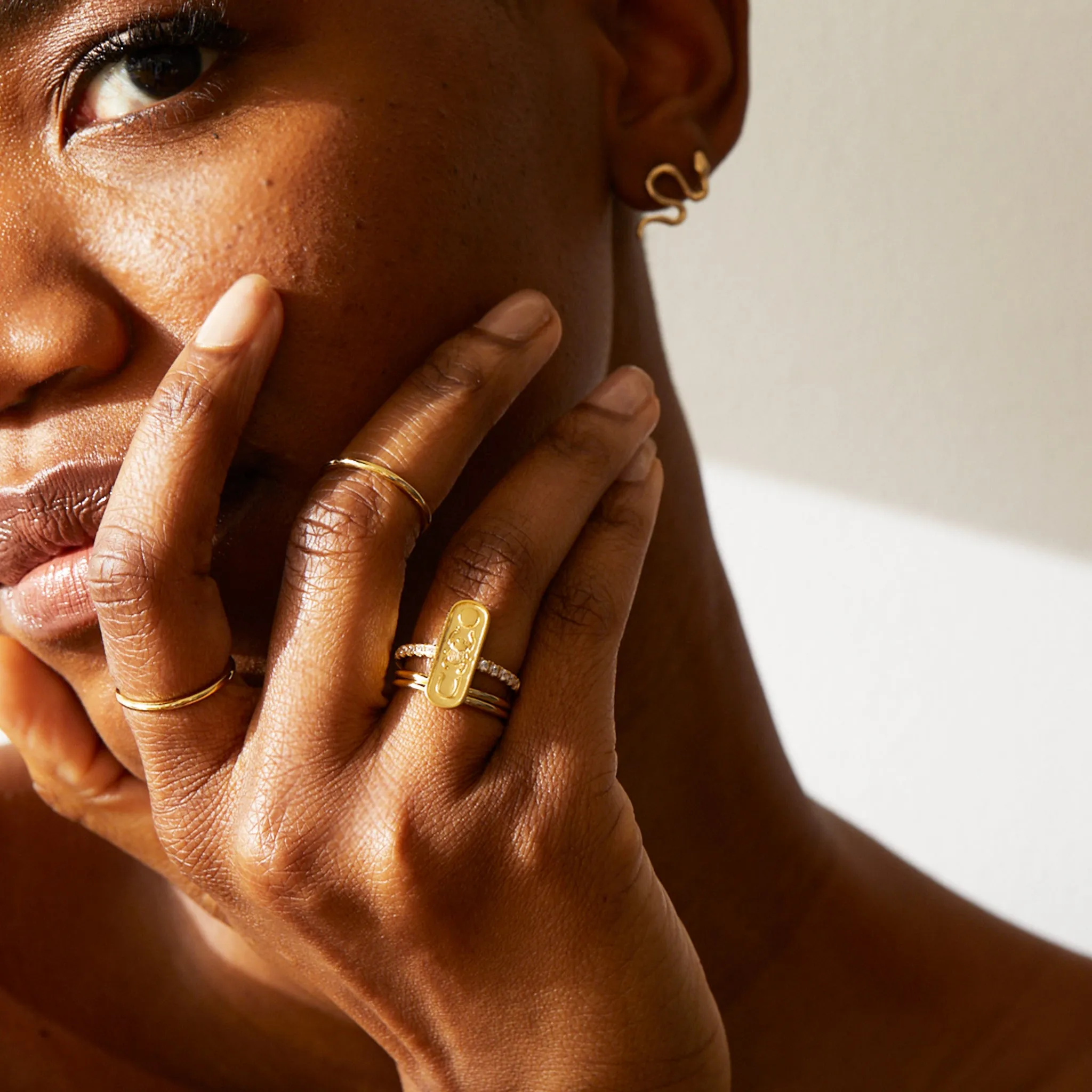 The Hieroglyphs Ring